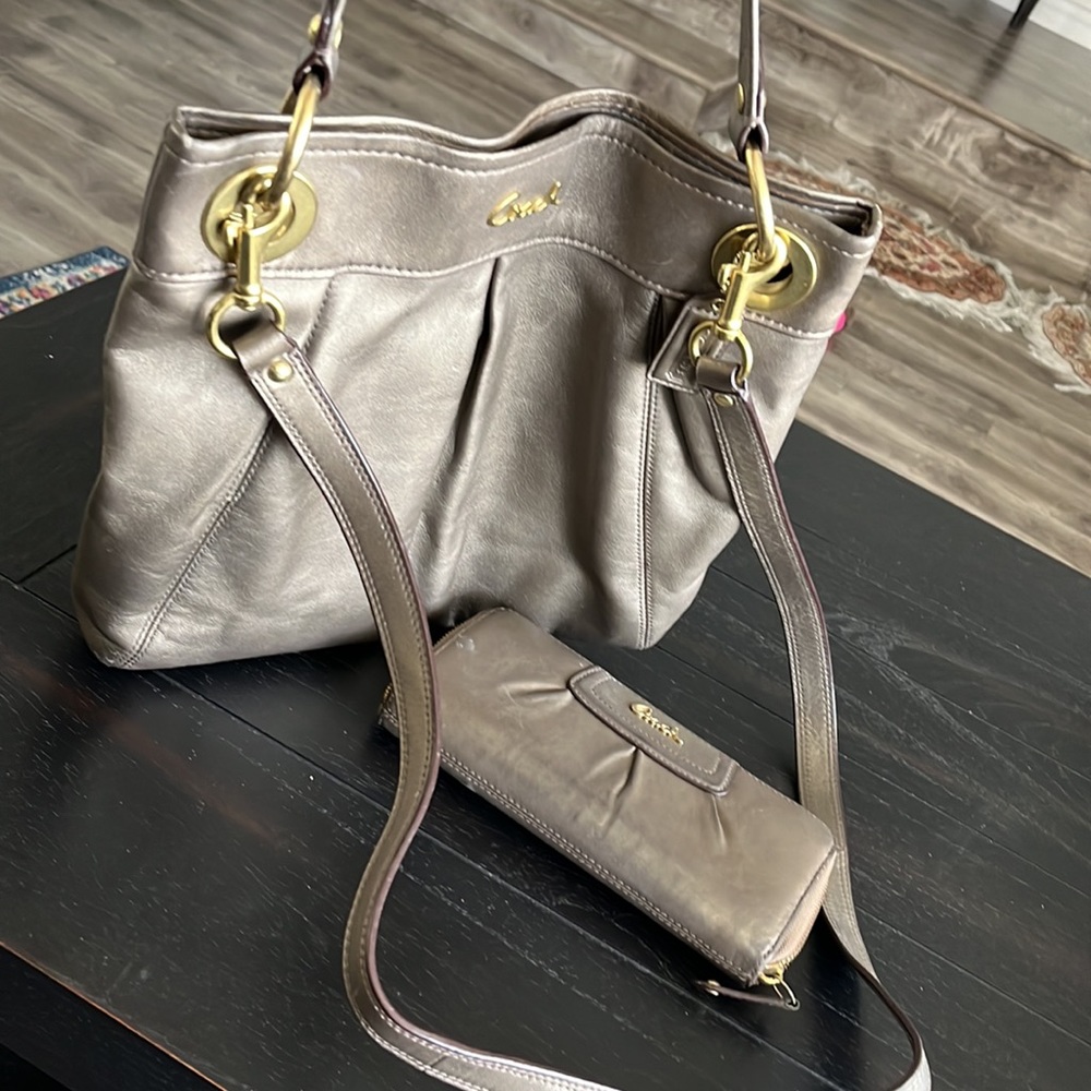 Coach Ashley Python Leather Purse & Wallet. I Am … - image 6